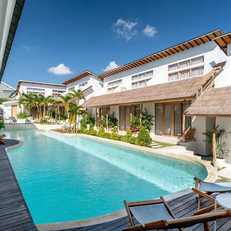 Berawa Village Managed By Cpm Bali Canggu Exterior foto